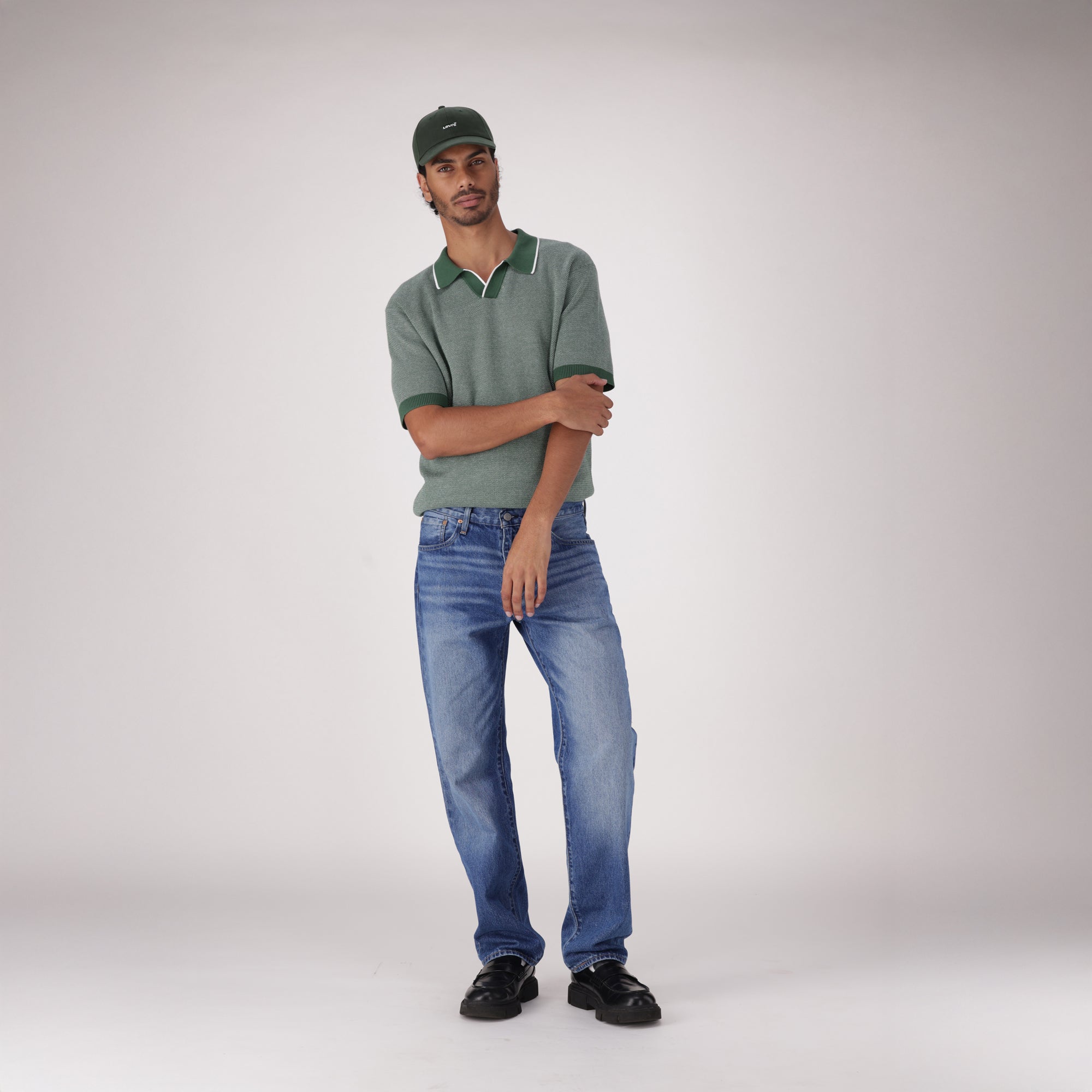 LEVI'S® MEN'S 555™ RELAXED STRAIGHT JEANS - MED INDIGO - WORN IN