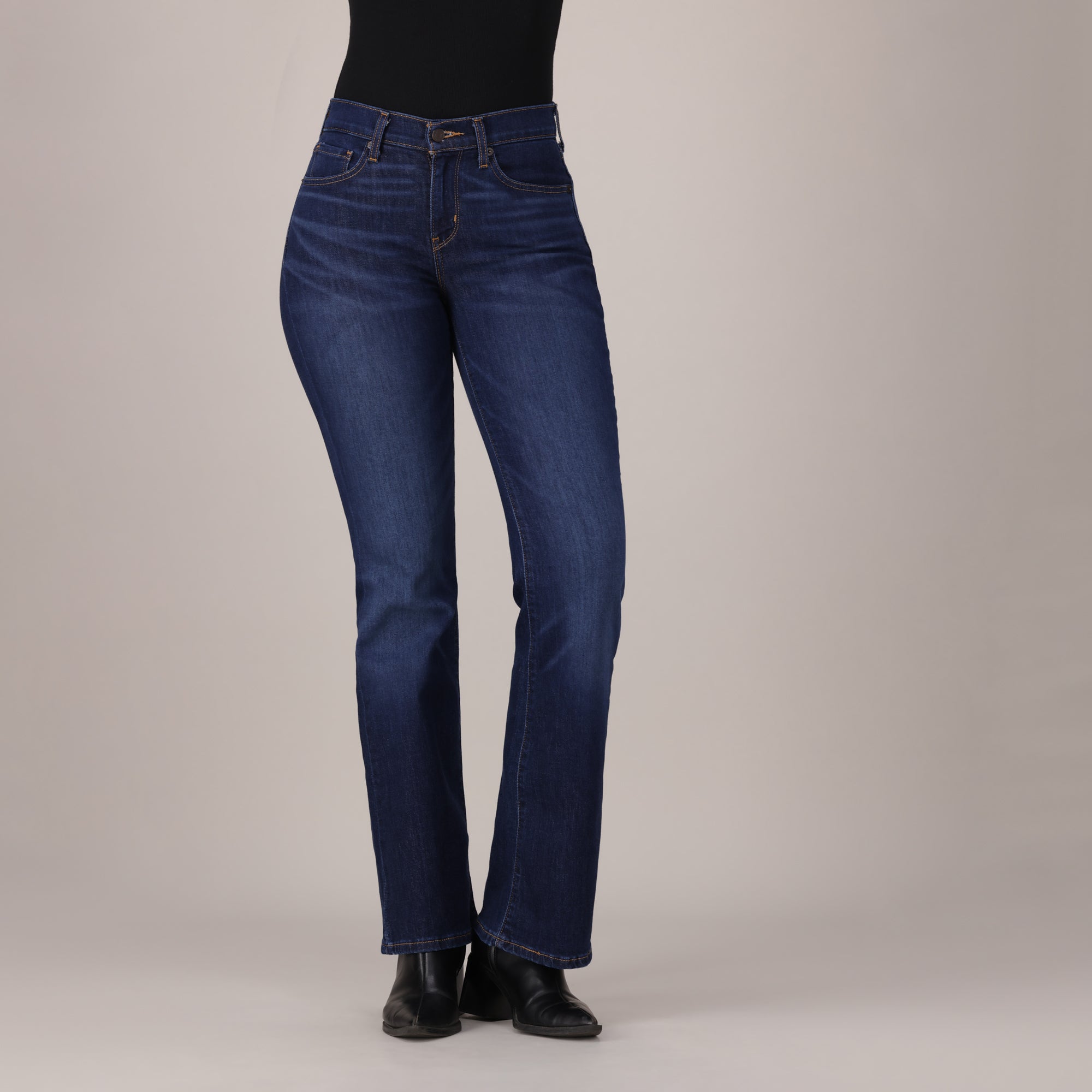 LEVI'S® WOMEN'S CURVY FLARE - DARK INDIGO - WORN IN