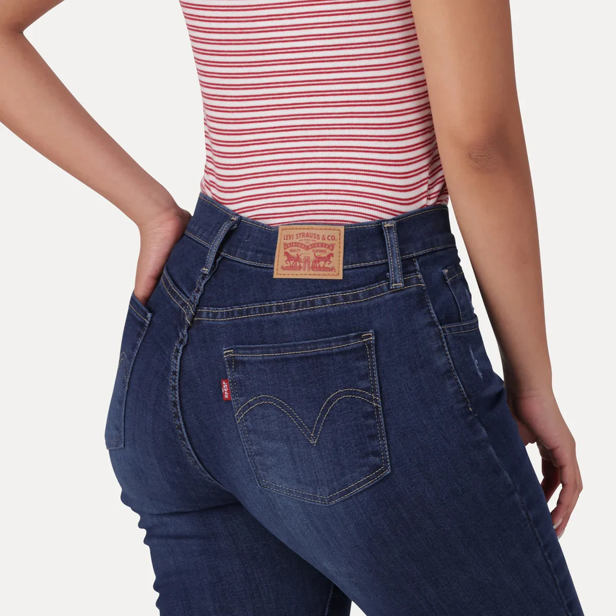 LEVI'S® WOMEN'S CURVY HIGH-RISE SUPER SKINNY - DARK INDIGO - WORN IN