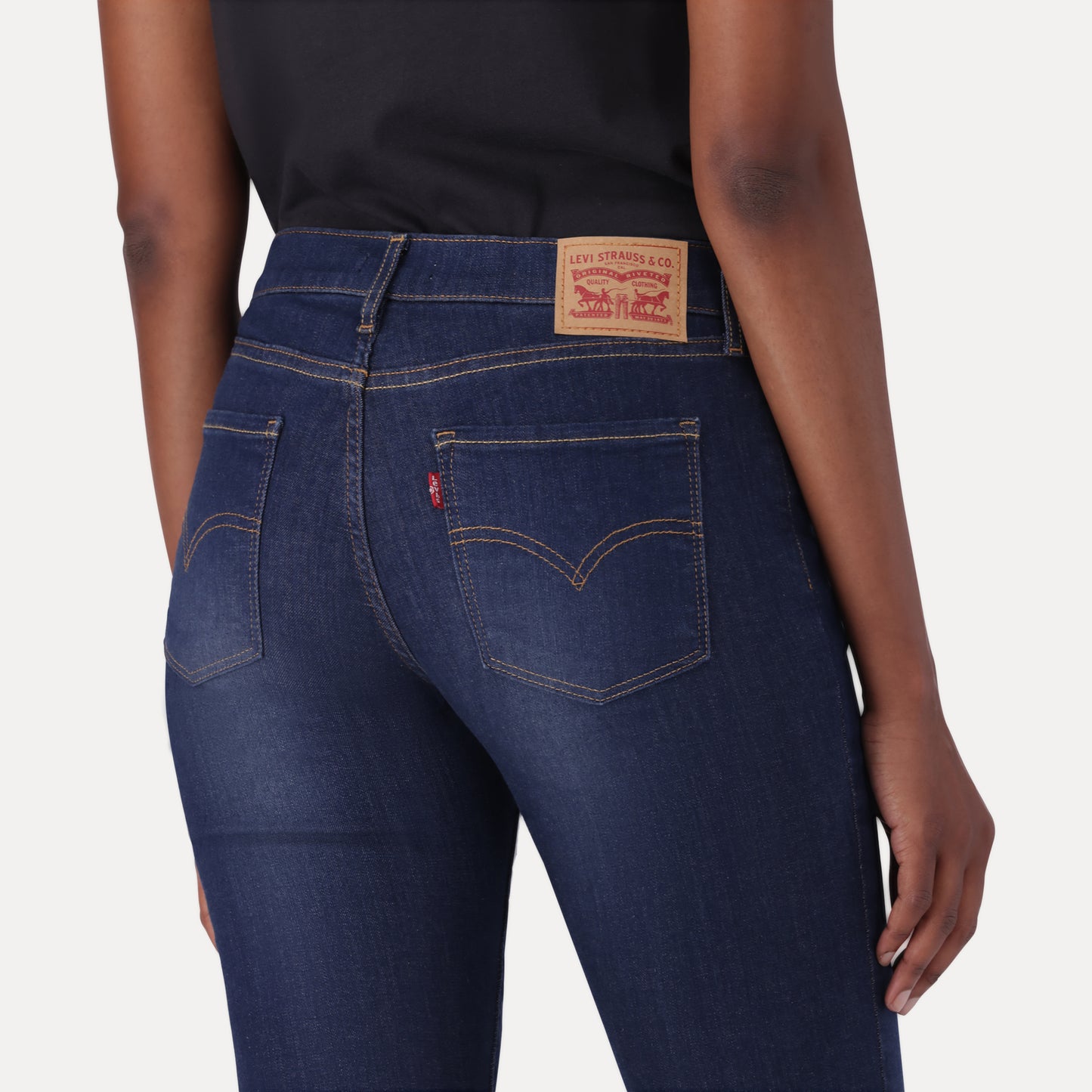 LEVI'S® WOMEN'S 710 SUPER SKINNY  - MED INDIGO - WORN IN