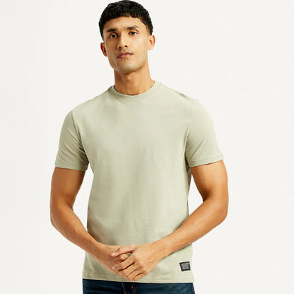 LEVI'S® MEN'S SOLID FIT T-SHIRT  - NEUTRAL
