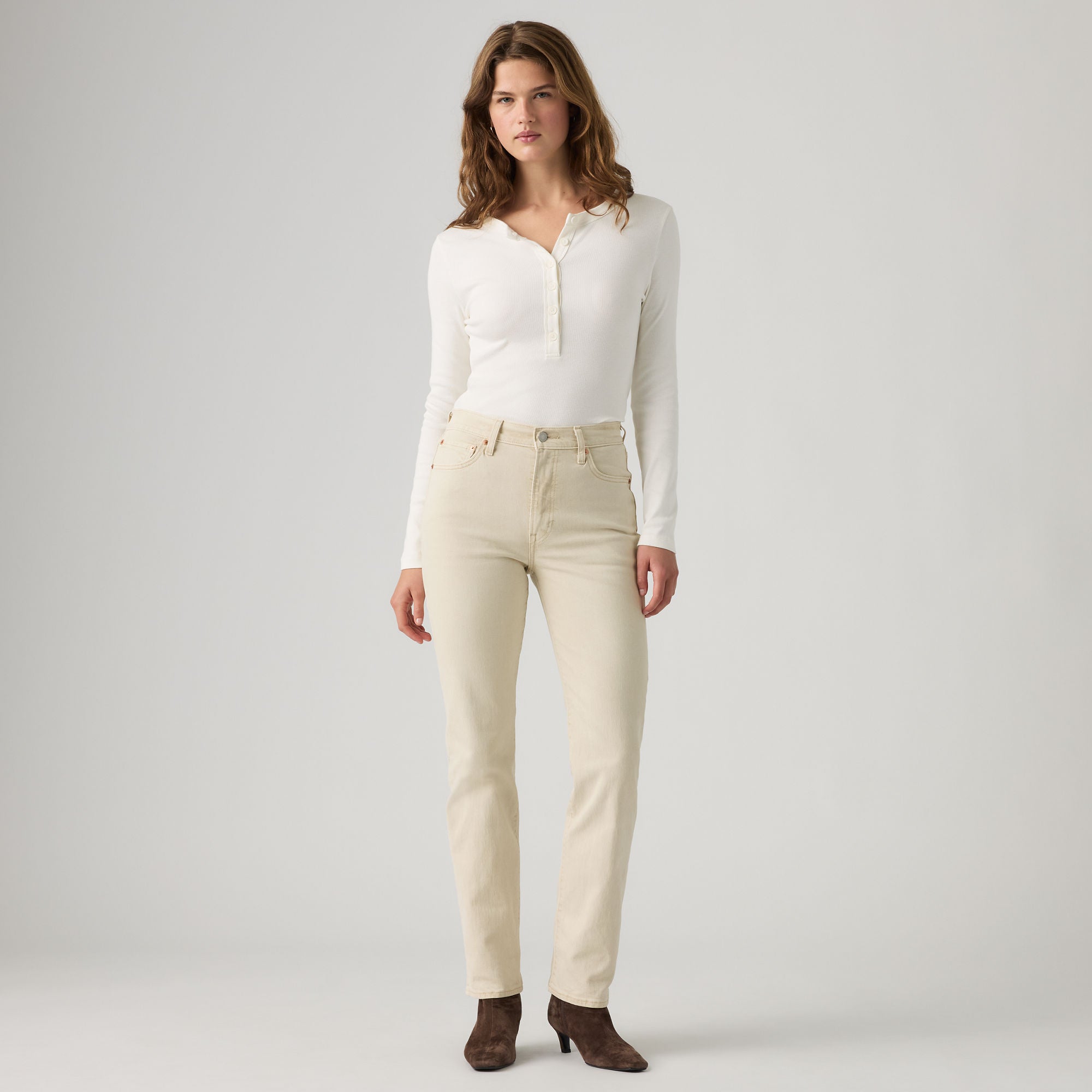 Levi's® Women's Ribcage Slim Jeans - Neutral