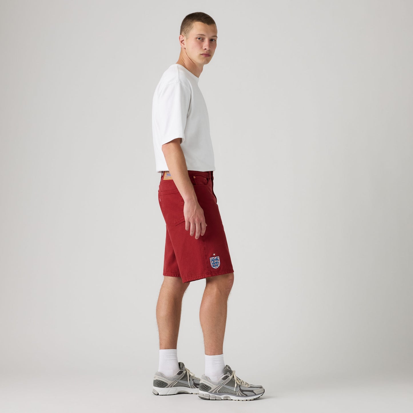 LEVI'S® ENGLAND FOOTBALL 478 BAGGY SHORTS - LIGHT INDIGO - WORN IN