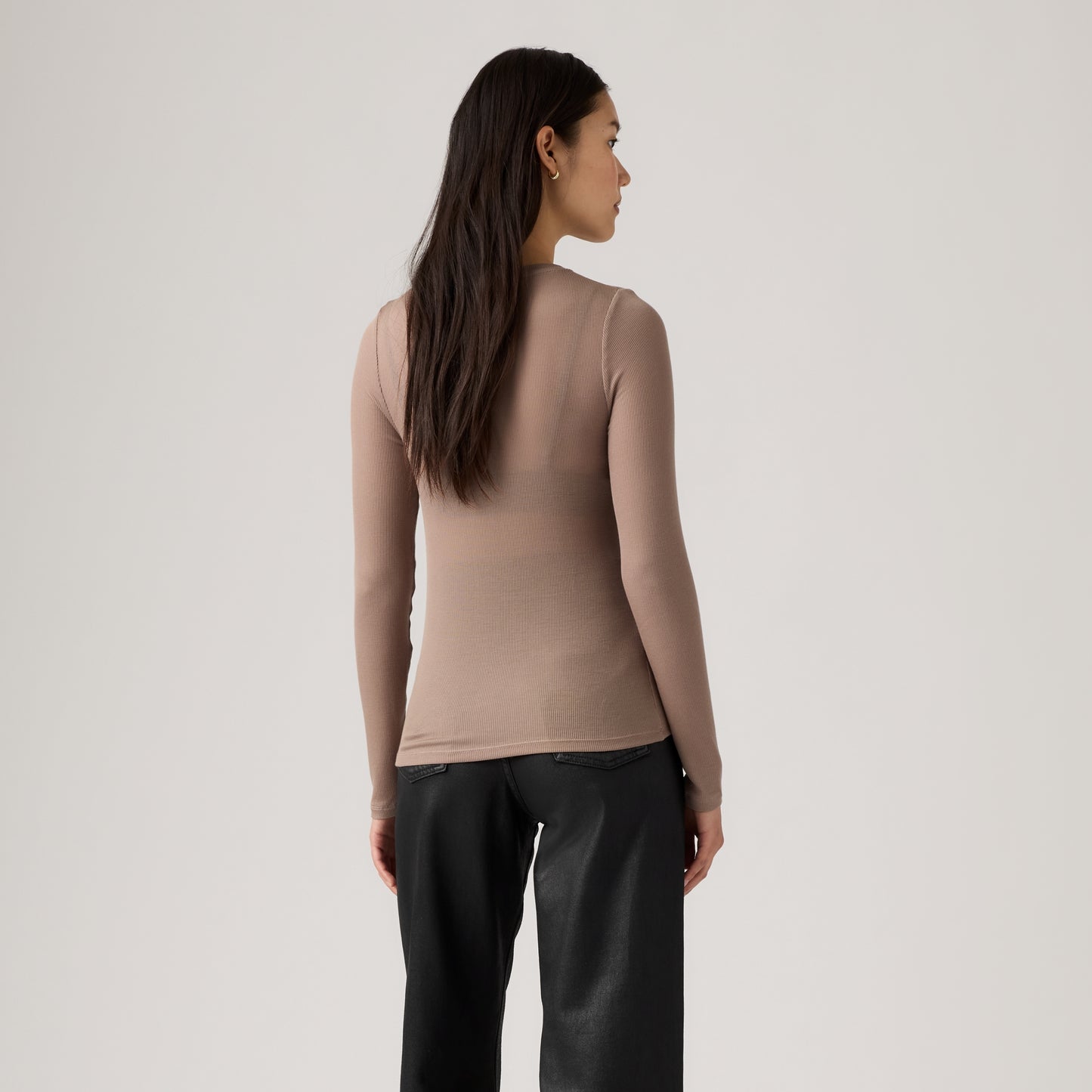 LEVI'S® WOMEN'S SHEER LONG-SLEEVE LAYERING TOP - NEUTRAL