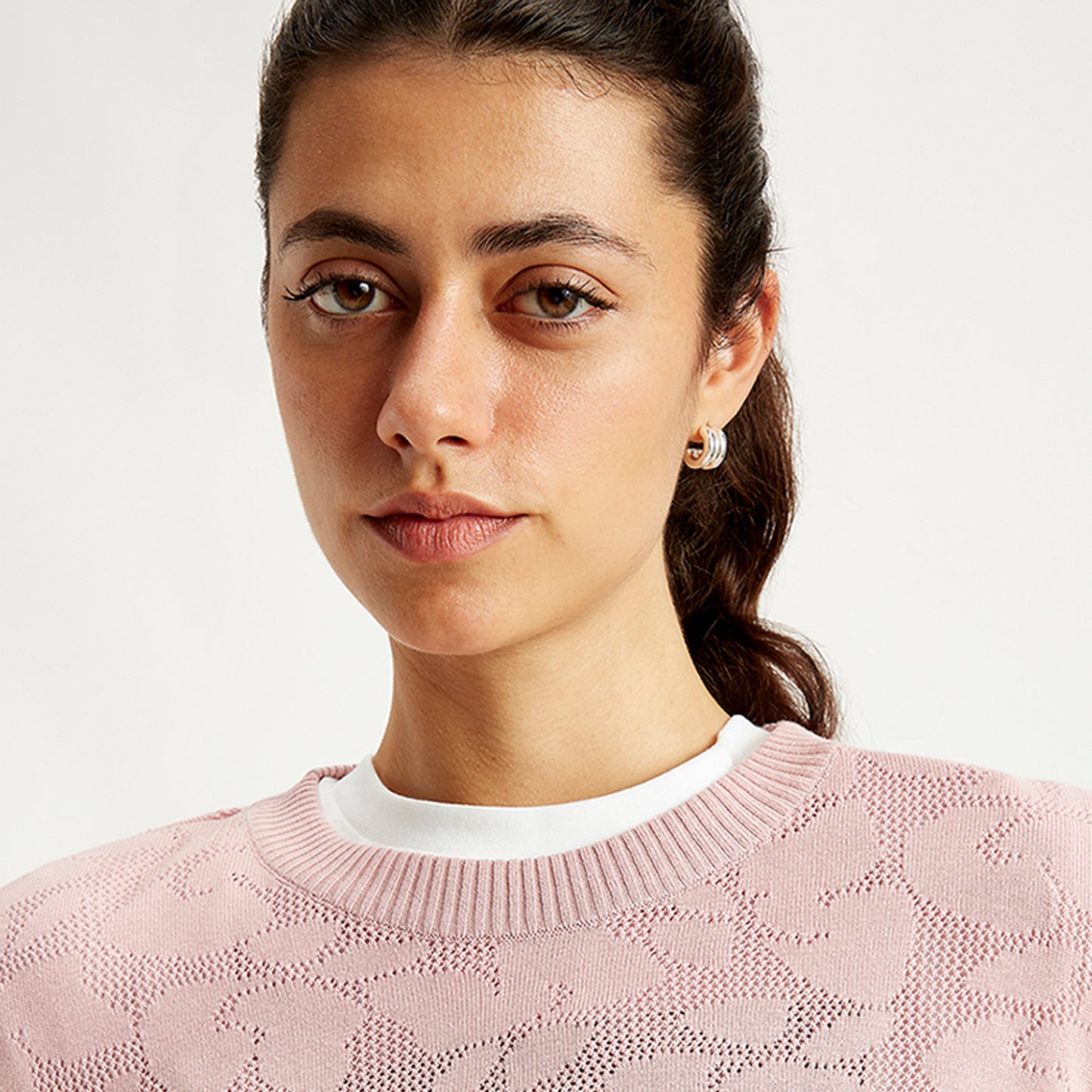 LEVI'S® WOMEN'S CREW NECK SWEATER - LIGHT-PINK