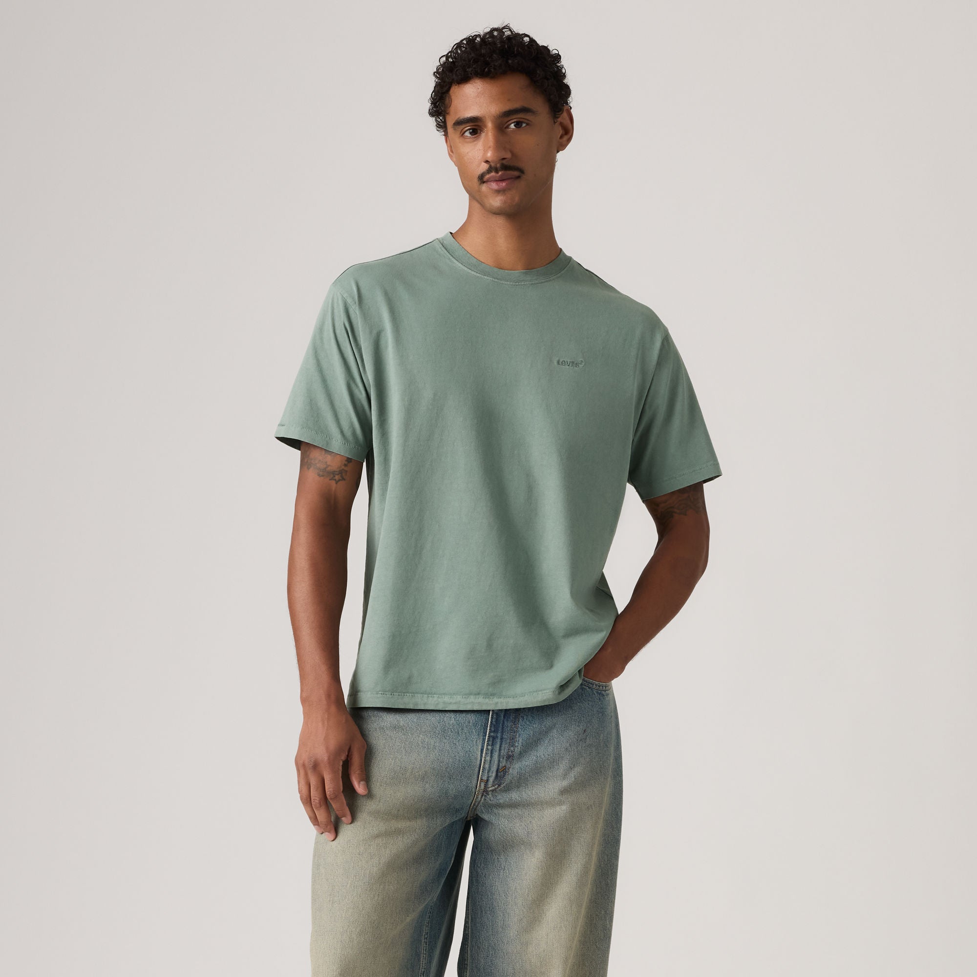 LEVI'S® MEN'S RED TAB™ VINTAGE T-SHIRT - GREEN