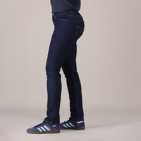 LEVI'S® WOMEN'S CURVY STRAIGHT  - DARK INDIGO - FLAT FINISH