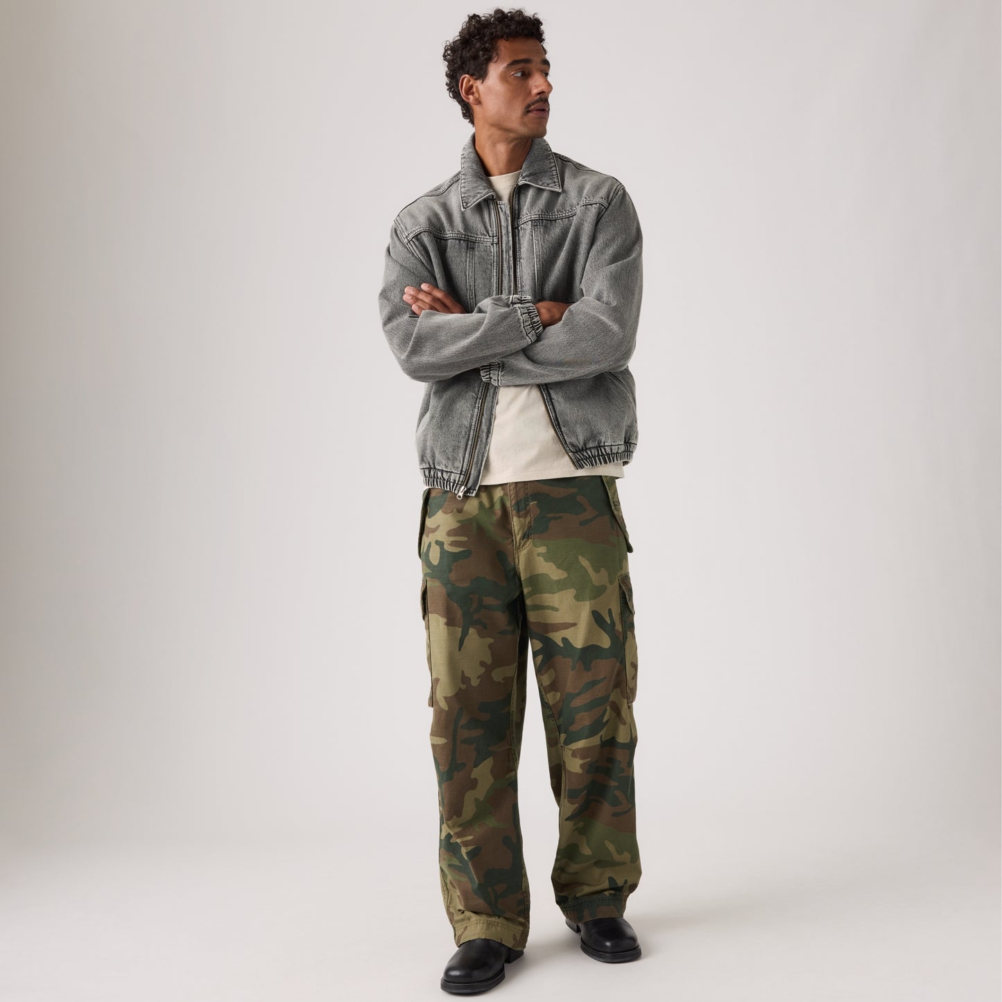LEVI'S® MEN'S BAGGY FIELD CARGOS - GREEN