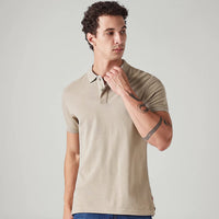 LEVI'S® MEN'S SOLID SLIM FIT COMMUTER POLO T-SHIRT - NEUTRAL