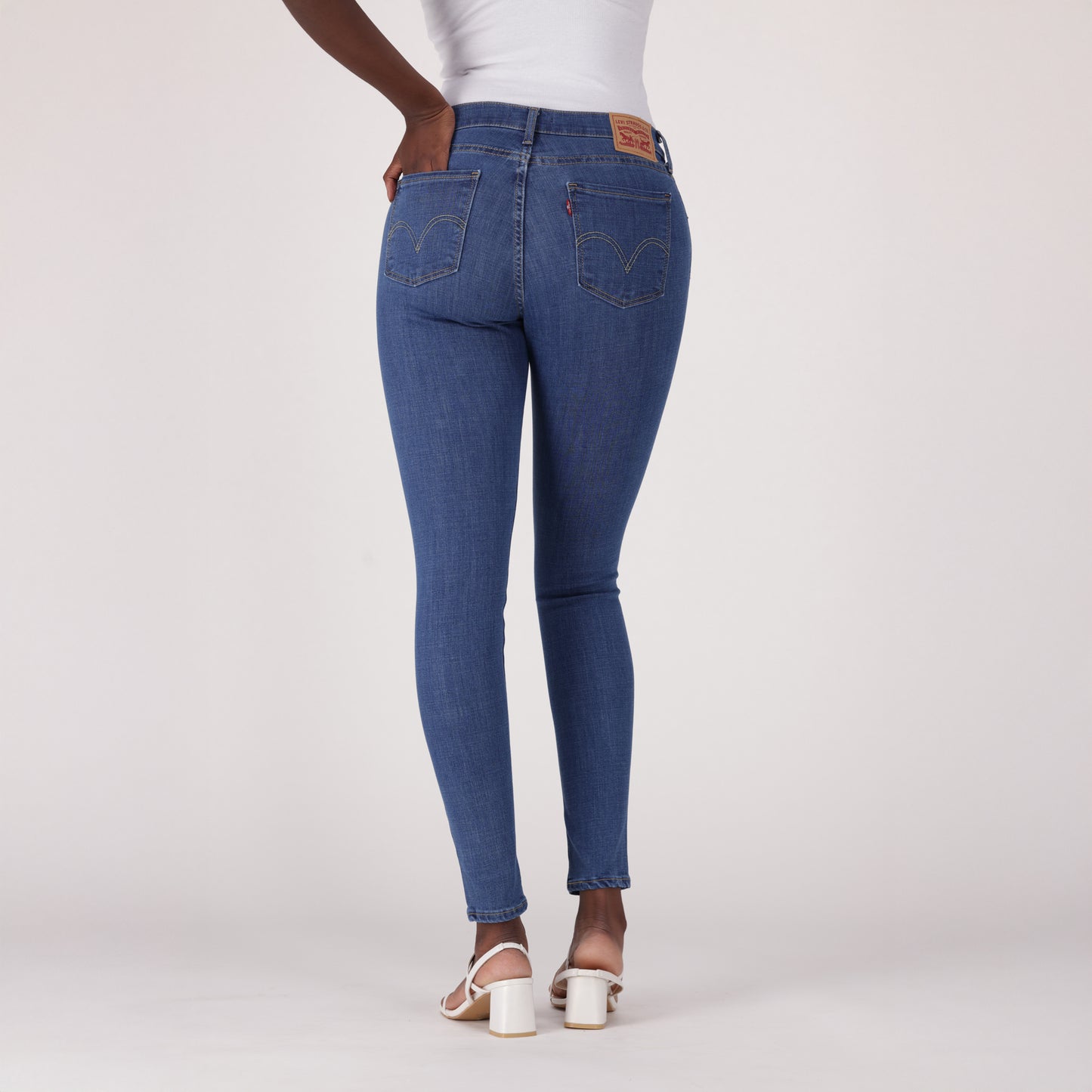 LEVI'S® WOMEN'S CURVY HIGH-RISE SUPER SKINNY - DARK WASH