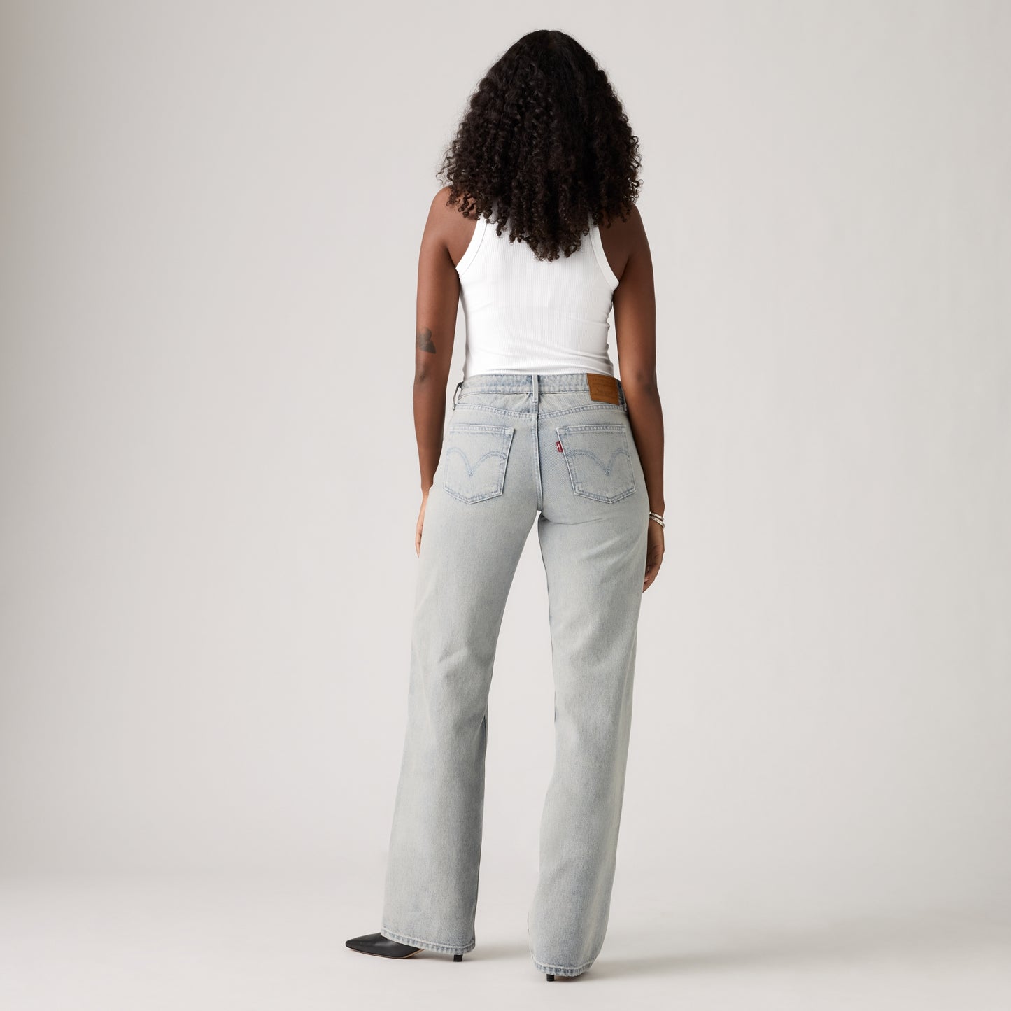 LEVI'S® WOMEN'S LOW LOOSE - MED INDIGO - WORN IN