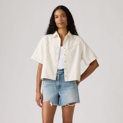 LEVI'S® WOMEN'S LOGAN SHORT-SLEEVE DENIM SHIRT - WHITE