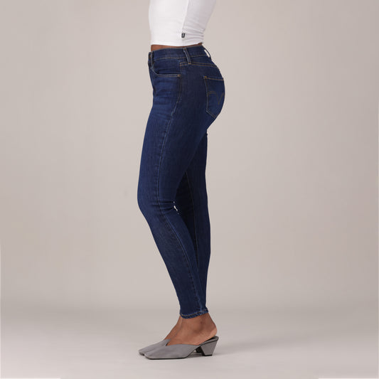 Levis® Women's Curvy High-Rise Super Skinny - Med Indigo - Worn In
