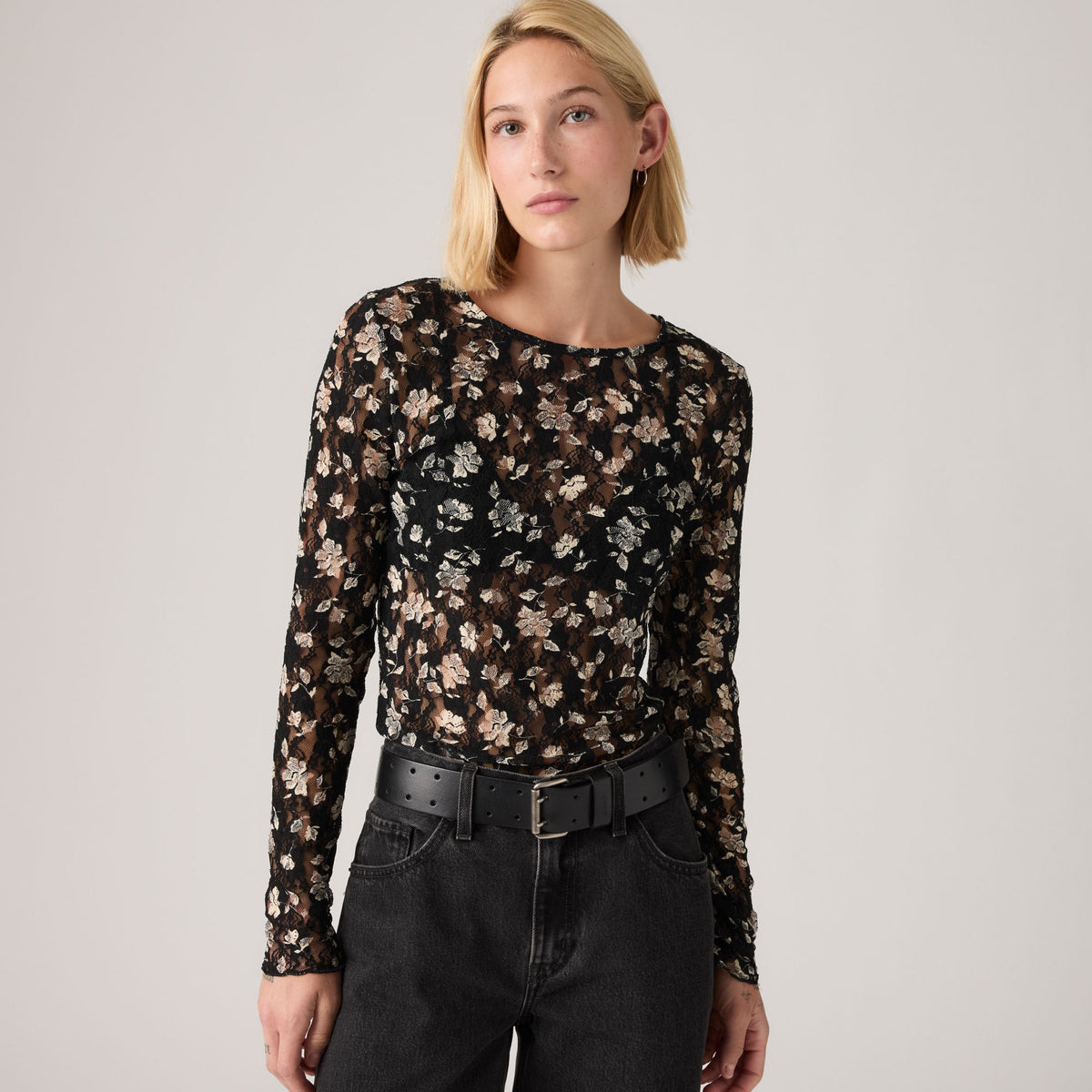LEVI'S® WOMEN'S SERAPHINA LACE LONG-SLEEVE TOP - BLACK