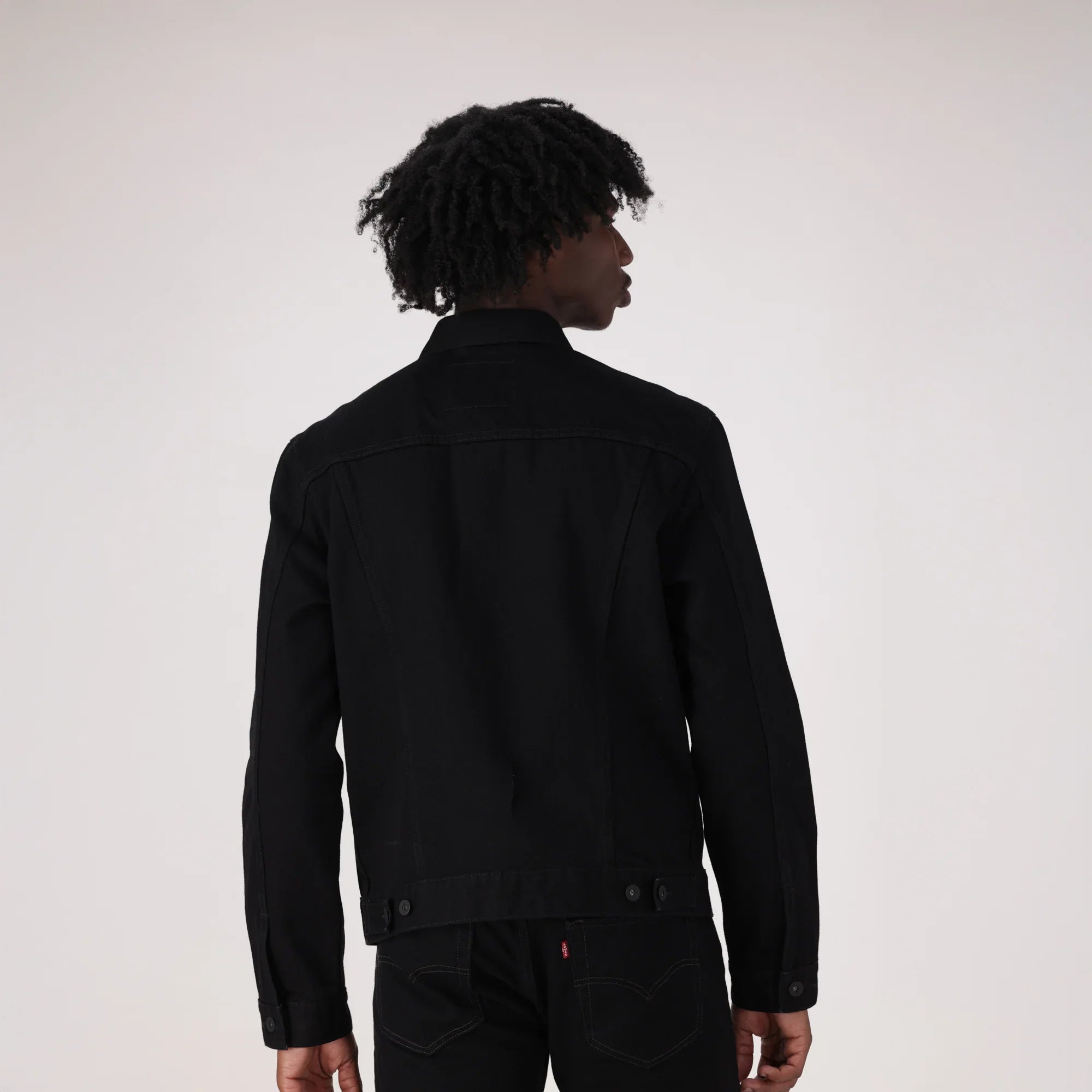 LEVI'S® MEN'S TRUCKER JACKET - BLACK