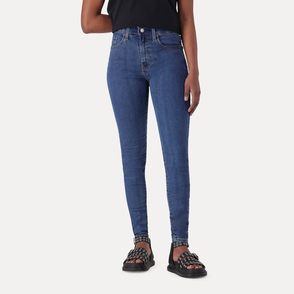 LEVI'S® WOMEN'S 720 HIGH-RISE SUPER SKINNY JEANS - MEDIUM WASH