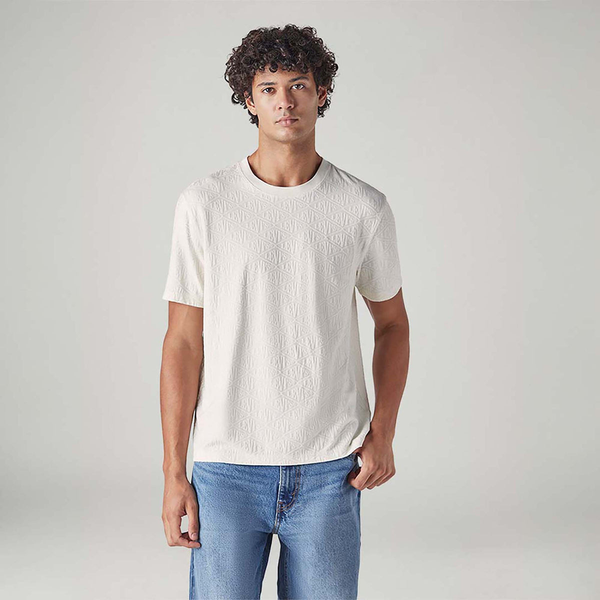 LEVI'S® MEN'S TEXTURED REGULAR FIT PIQUE T-SHIRT - WHITE