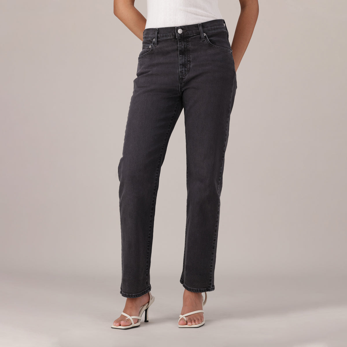 LEVI'S® WOMEN'S EASY DAD JEANS - GREY