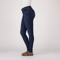 LEVI'S® WOMEN'S CURVY SKINNY - DARK INDIGO - WORN IN