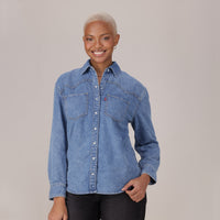 LEVI'S® WOMEN'S TEODORA WESTERN SHIRT - MED INDIGO - WORN IN