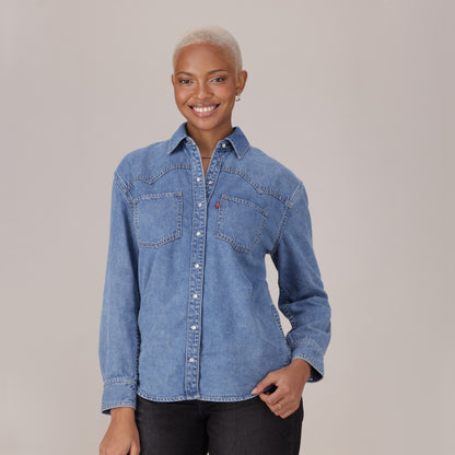 LEVI'S® WOMEN'S TEODORA WESTERN SHIRT - MED INDIGO - WORN IN