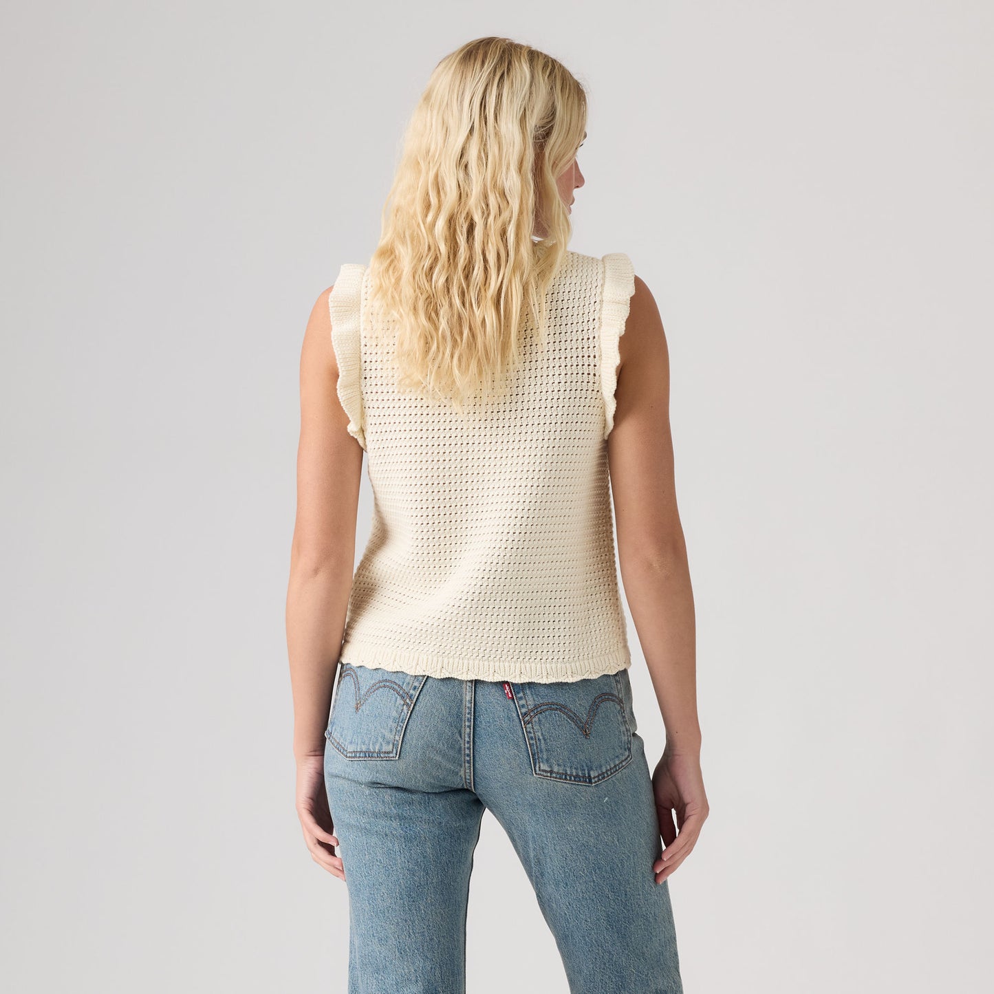 LEVI'S® WOMEN'S LULU FLUTTER SLEEVE SWEATER TANK - WHITE