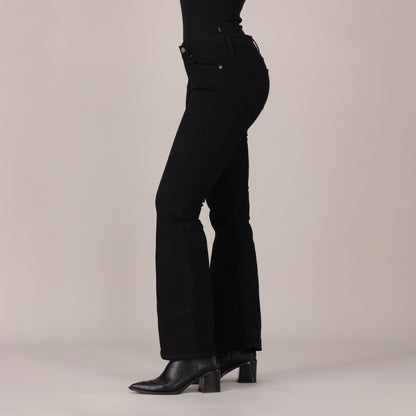 LEVI'S® WOMEN'S CURVY FLARE  - BLACK