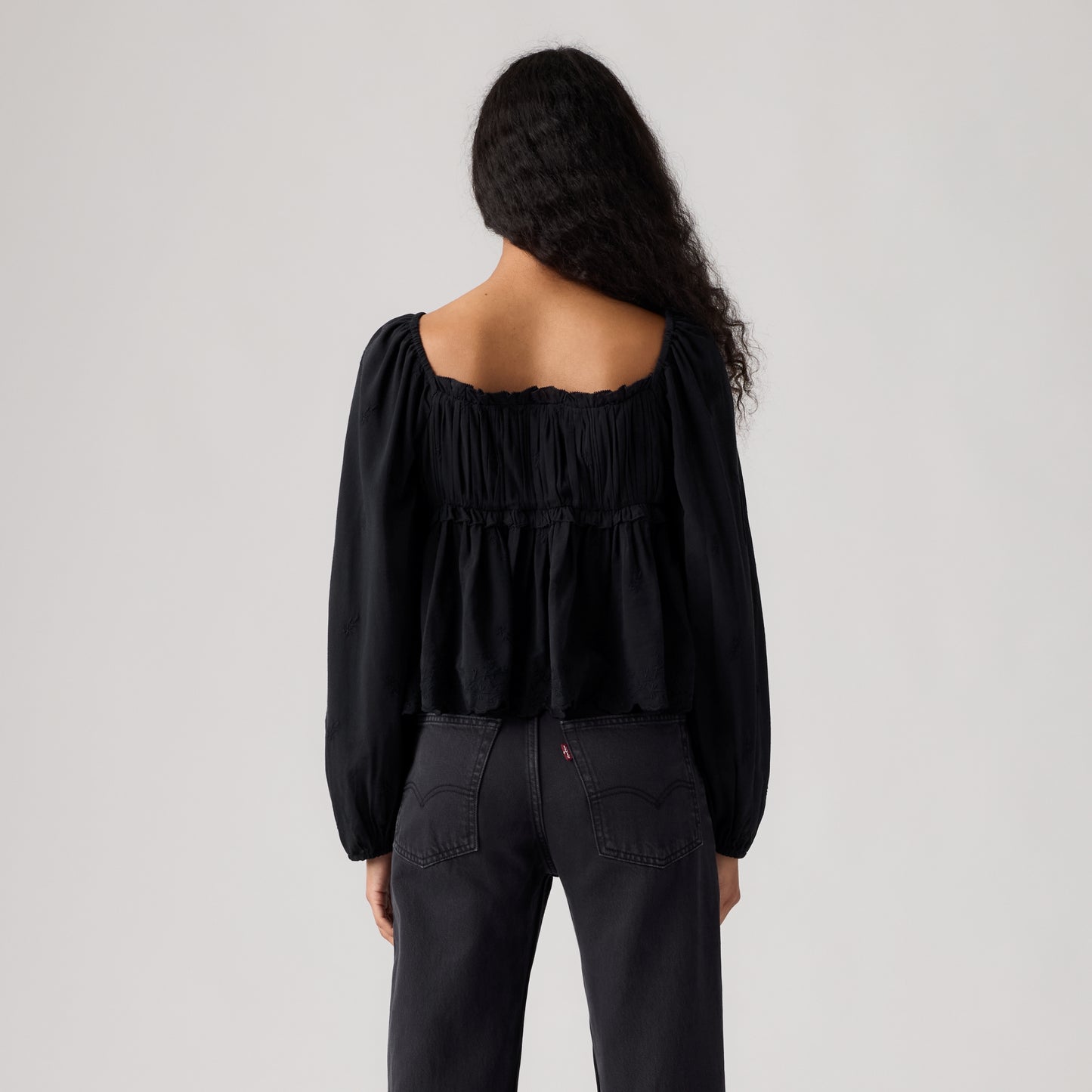 LEVI'S® WOMEN'S RYAN SHORT-SLEEVE CREPE BLOUSE - BLACK