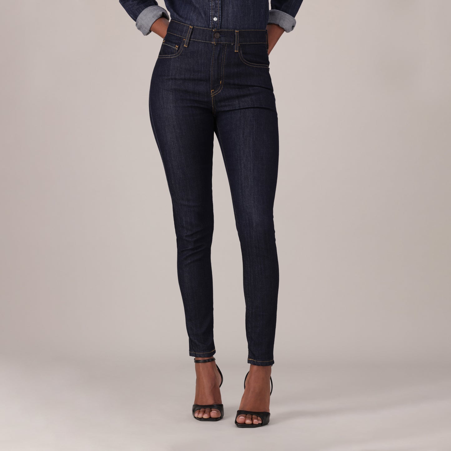 LEVI'S® WOMEN'S 720 HIGH-RISE SUPER SKINNY JEANS - DARK INDIGO - FLAT FINISH
