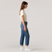 LEVI'S® WOMEN'S 501® ORIGINAL CROPPED JEANS - MED INDIGO - WORN IN