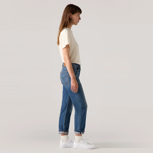 LEVI'S® WOMEN'S 501® ORIGINAL CROPPED JEANS - MED INDIGO - WORN IN