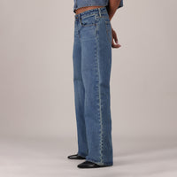 LEVI'S® WOMEN'S LOW LOOSE JEANS - MED INDIGO - WORN IN