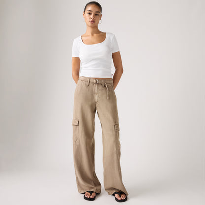 LEVI'S® WOMEN'S BAGGY DAD CARGOS - BROWN