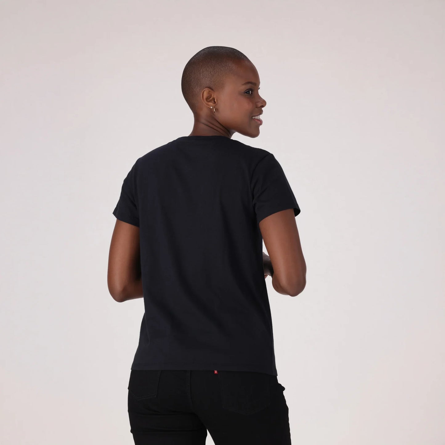 LEVI’S® WOMEN’S PERFECT T-SHIRT - BLACK