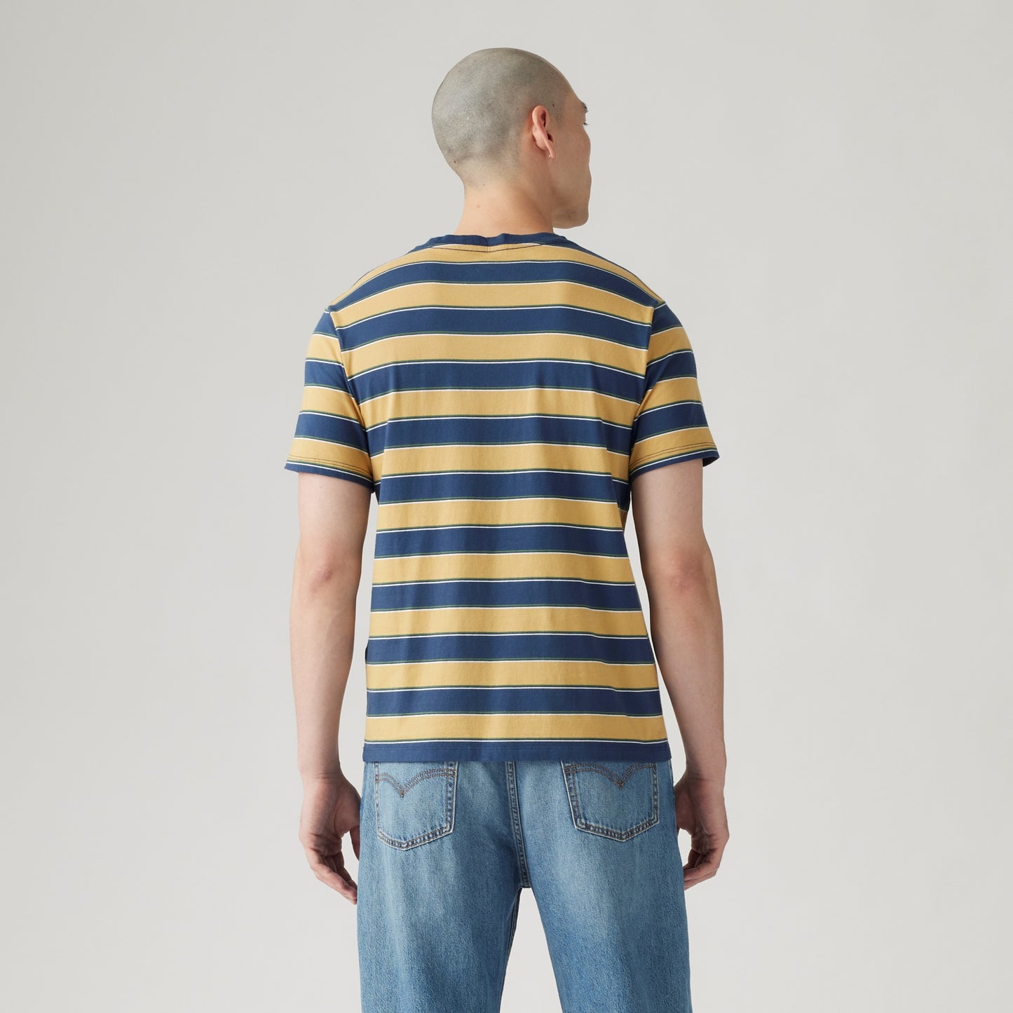 LEVI'S® MEN'S SHORT-SLEEVE CLASSIC HOUSEMARK T-SHIRT - MULTI-COLOR