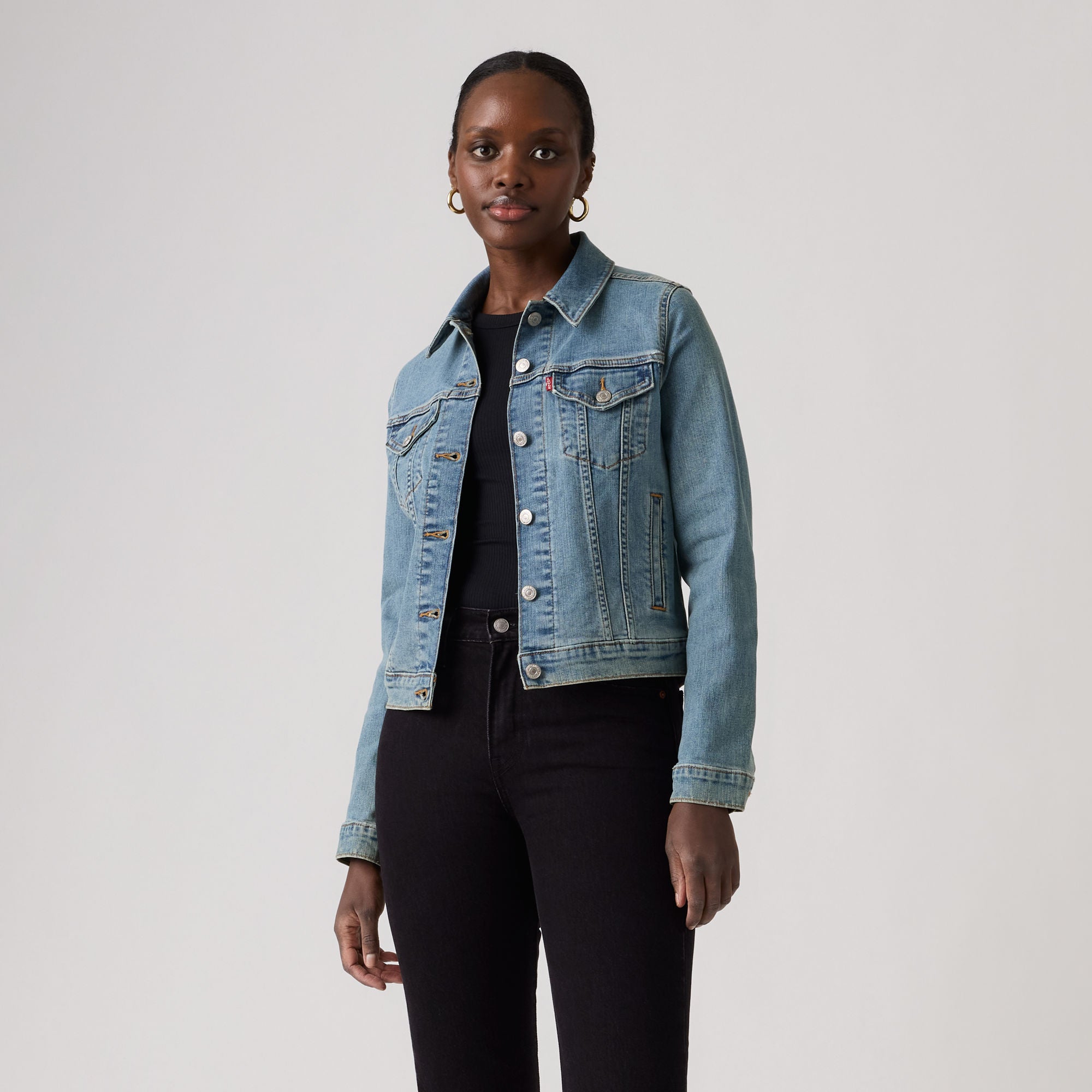 LEVI’S® WOMEN'S ORIGINAL TRUCKER JACKET - MED INDIGO - WORN IN