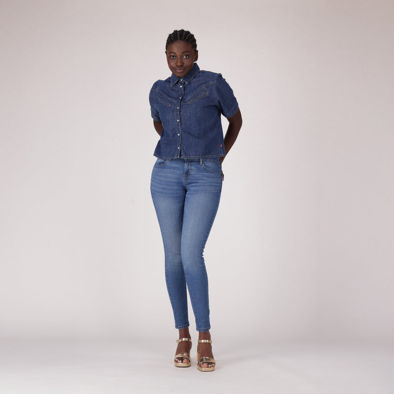 LEVI'S® WOMEN'S CURVY SUPER SKINNY - MED INDIGO - WORN IN