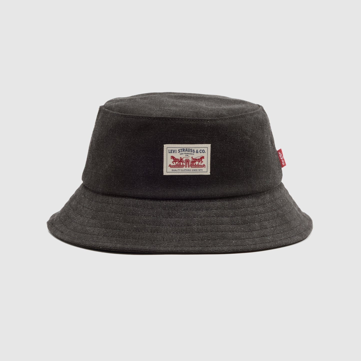 LEVI'S® MEN'S STRAUSS BUCKET HAT  - BLACK