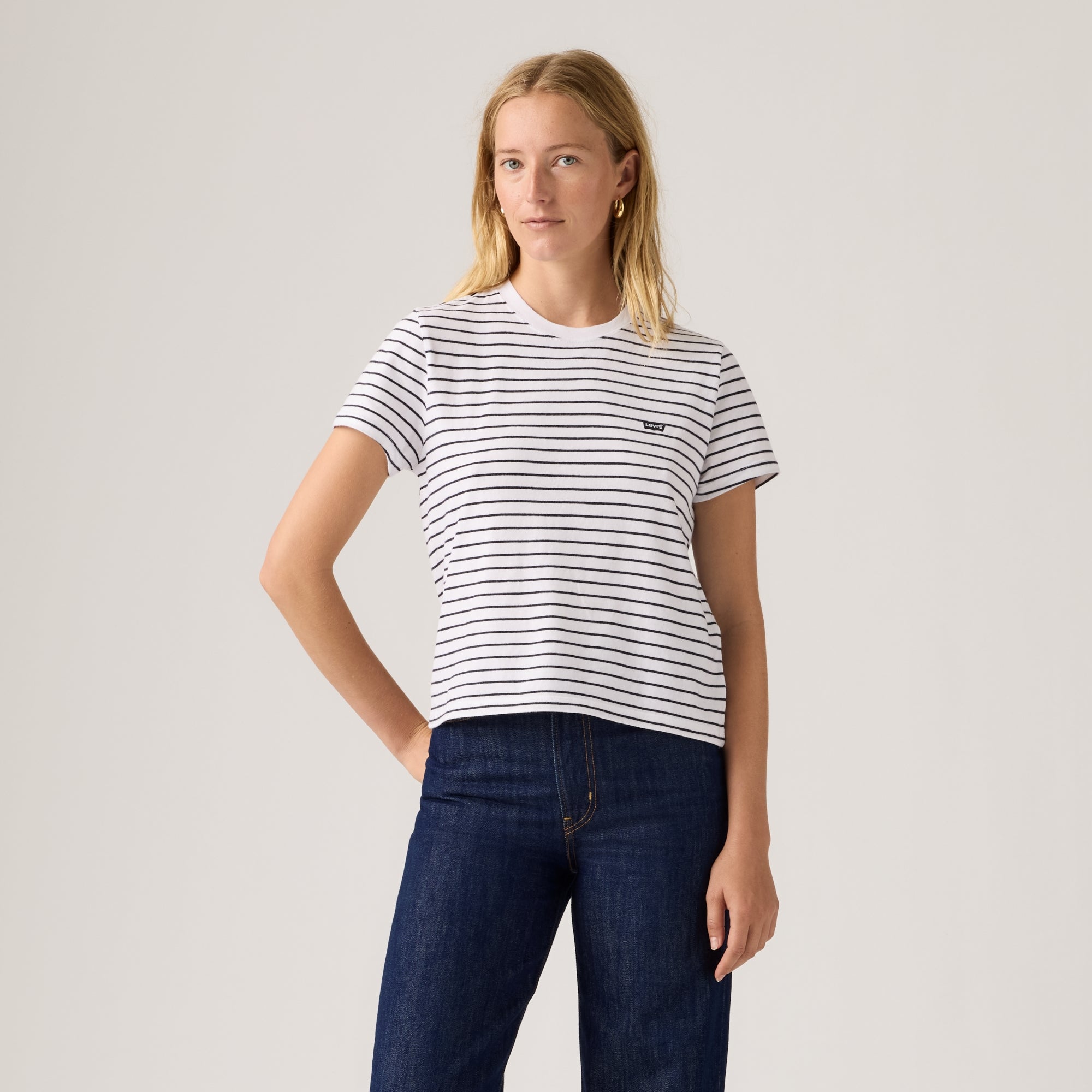 LEVI'S® WOMEN'S FAVORITE COTTON TEE - MULTI COLOUR