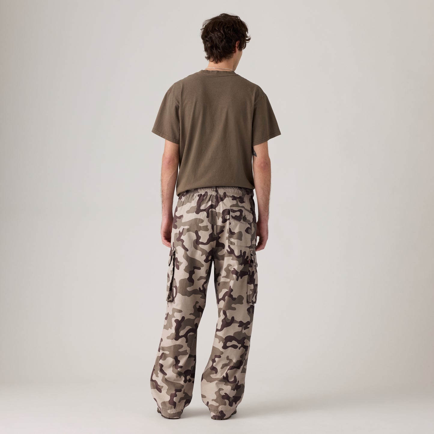 LEVI'S® MEN'S BAGGY FIELD CARGOS - TAN