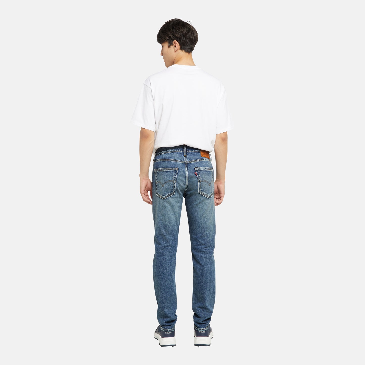 LEVI'S® MEN'S 512™ SLIM TAPER JEANS - MEDIUM WASH