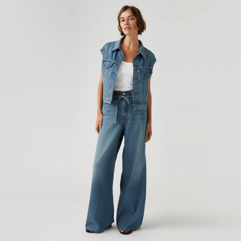 LEVI'S® WOMEN'S XL STRAIGHT - MED INDIGO - FLAT FINISH