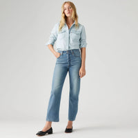 LEVI'S® WOMEN'S RIBCAGE STRAIGHT ANKLE JEANS - MED INDIGO - WORN IN