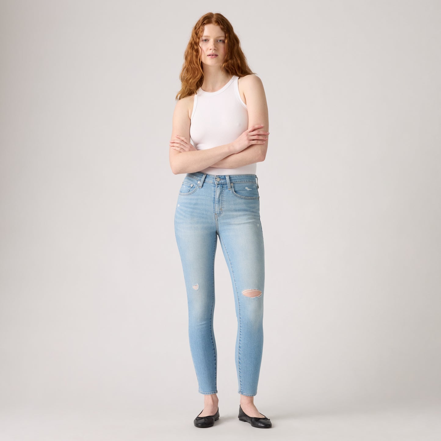 LEVI’S® WOMEN'S 721 HIGH-RISE SKINNY JEANS - MED INDIGO - WORN IN