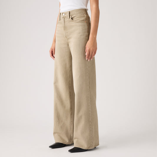 LEVI'S® WOMEN'S RIBCAGE WIDE-LEG JEANS - TAN