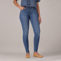Levi's® Women's Curvy Super Skinny - Med Indigo - Flat Finish