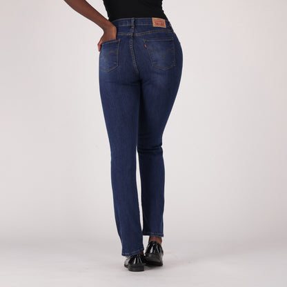 LEVI'S® WOMEN'S CURVY STRAIGHT - DARK WASH