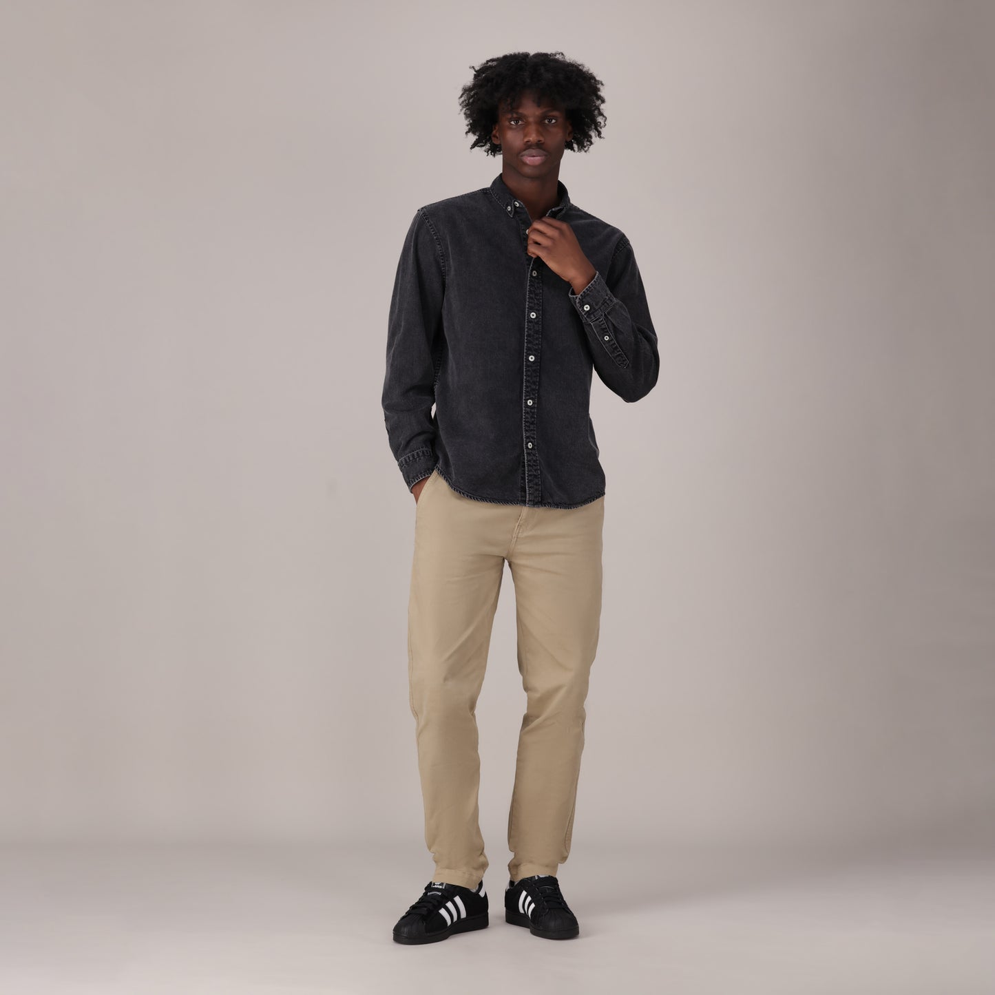 LEVI'S® MEN'S XX CHINO STANDARD TAPER - NEUTRAL