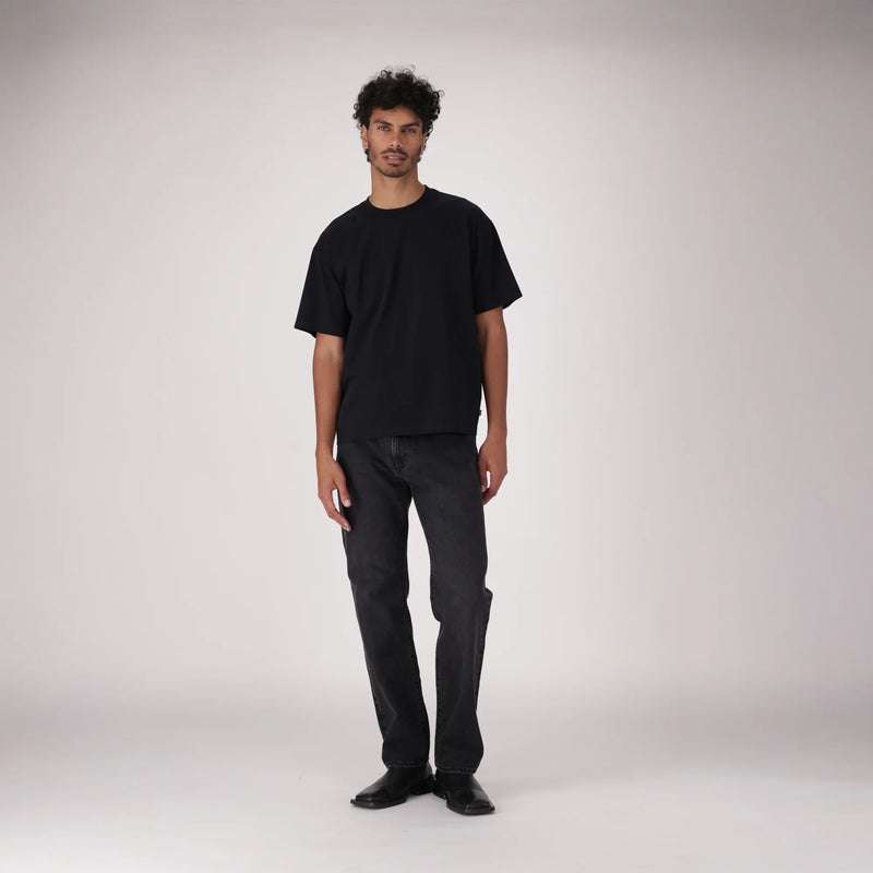 LEVI'S® MEN'S 555™ RELAXED STRAIGHT JEANS - BLACK