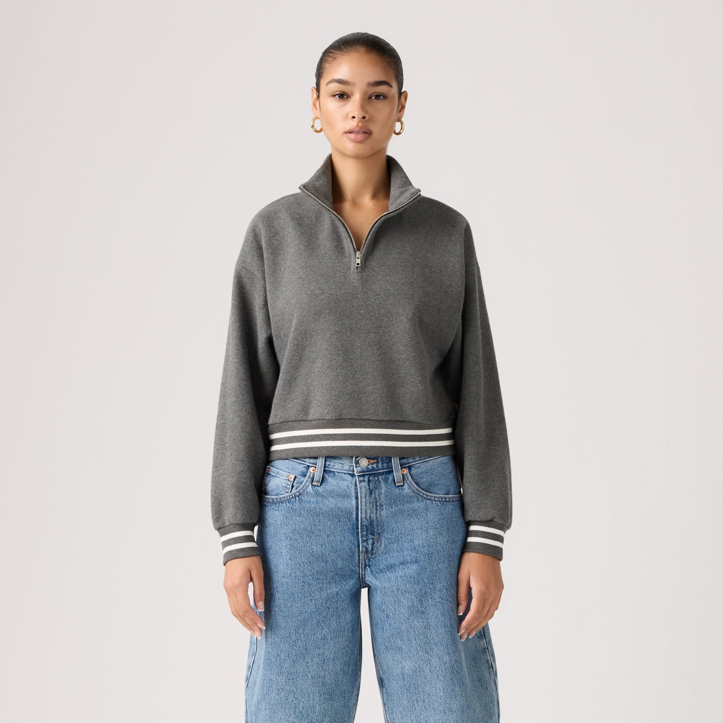 LEVI'S® WOMEN'S EVERYDAY QUARTER ZIP SWEATSHIRT - GREY